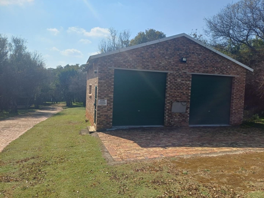 9 Bedroom Property for Sale in Willow Grange Free State